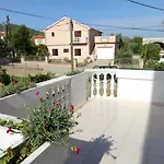 And With Parking Space Mrljane, Pasman - 299 Guest house