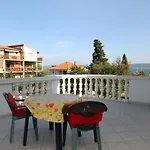 And With Parking Space Mrljane, Pasman - 299 Гостевой дом 3*